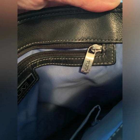 TUMI San Antonio SPURS Black Logo Open Top Tote Bag Purse - Picture 15 of 16